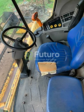 COLHEITADEIRA NEW HOLLAND TC 5090 ANO 2012