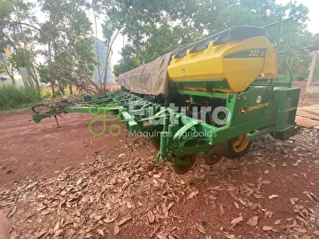 PLANTADEIRA JOHN DEERE 2122 ANO 2018