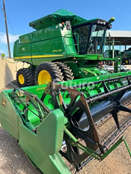 COLHEITADEIRA JOHN DEERE 9770 ANO 2013