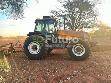 TRATOR VALTRA BH 165 ANO 2010