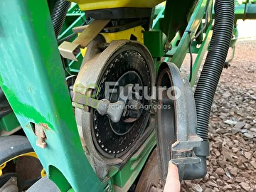 PLANTADEIRA JOHN DEERE 1113 ANO 2012