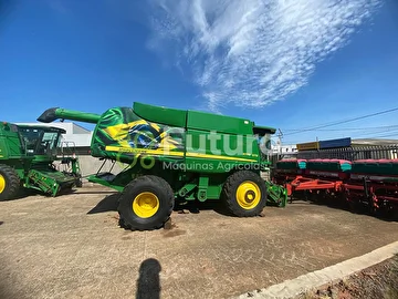 COLHEITADEIRA JOHN DEERE 9770 ANO 2010