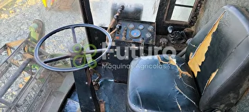 COLHEITADEIRA JOHN DEERE SLC 6200 ANO 1986