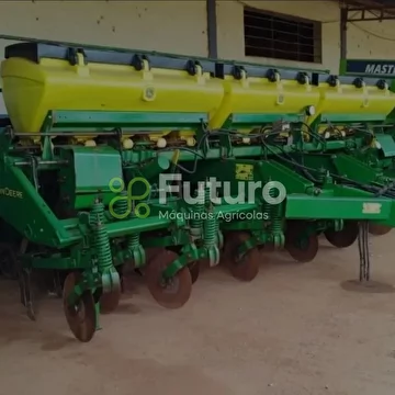 PLANTADEIRA JOHN DEERE 1113 ANO 2013