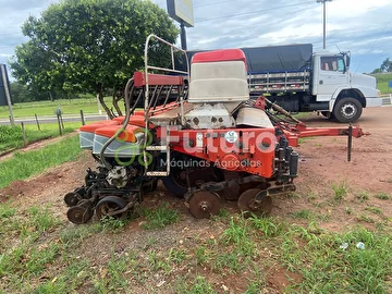 PLANTADEIRA JUMIL 3090 PD ANO 2011