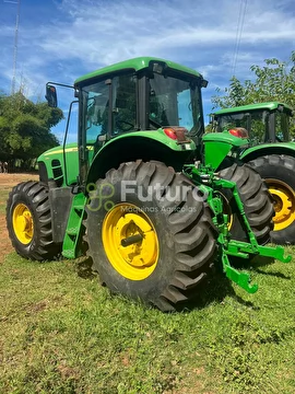 TRATOR JOHN DEERE 6165J ANO 2014