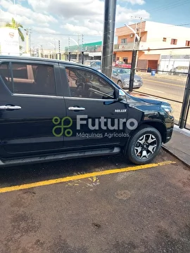 CAMINHOTE TOYOTA HILLUX SRX ANO 2018