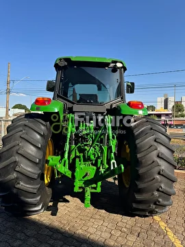 TRATOR JOHN DEERE 6150J ANO 2019