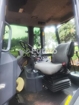 RETROESCAVADEIRA JOHN DEERE 310L ANO 2018