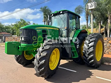 TRATOR JOHN DEERE 6205J ANO 2015