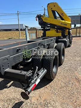 CAMINHÃO VOLVO VM 330 ANO 2012