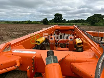 TRATOR NEW HOLLAND T8.385 ANO 2013