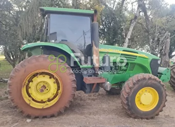 TRATOR JOHN DEERE 7715 ANO 2010