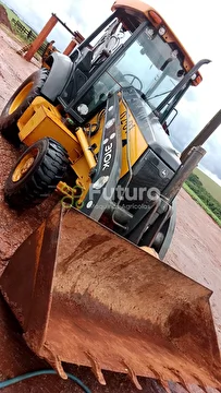 RETROESCAVADEIRA JOHN DEERE 310K ANO 2014