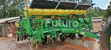 PLANTADEIRA JOHN DEERE 1111 ANO 2011