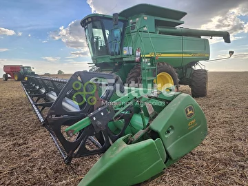 COLHEITADEIRA JOHN DEERE STS 9750 ANO 2004