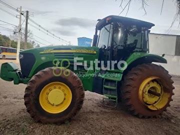 TRATOR JOHN DEERE 7715 ANO 2010