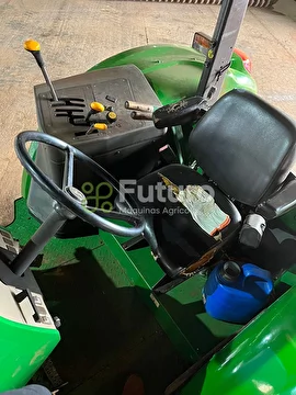 TRATOR JOHN DEERE 6125E ANO 2011