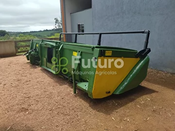 FORRAGEIRA JOHN DEERE 7380 ANO 2013