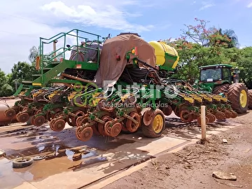 PLANTADEIRA JOHN DEERE DB 50 ANO 2018