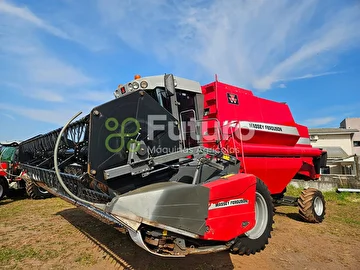 COLHEITADEIRA MASSEY FERGUSON 32 ANO 2014