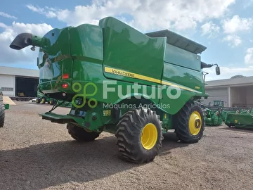 COLHEITADEIRA JOHN DEERE S540 ANO 2014