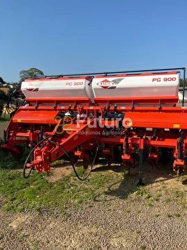 PLANTADEIRA KUHN PDM PG 900 ANO 2010