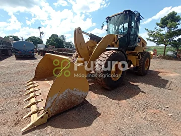 PA CARREGADEIRA CATERPILLAR 938K ANO 2014