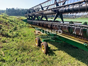 PLATAFORMA JOHN DEERE 630F ANO 2009