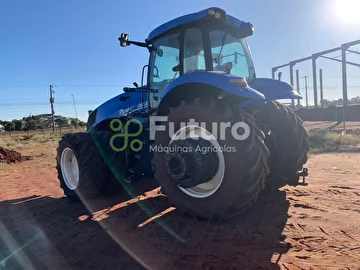 TRATOR NEW HOLLAND T8.385 ANO 2013