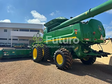 COLHEITADEIRA JOHN DEERE 9770 ANO 2013