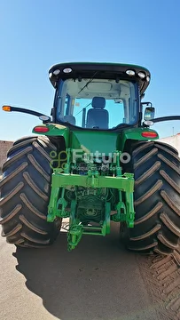 TRATOR JOHN DEERE 8260R ANO 2014