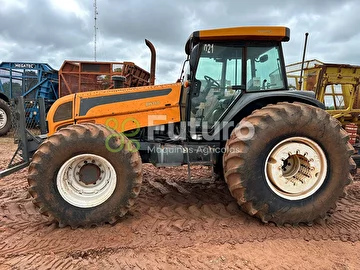 TRATOR VALTRA BH 180 ANO 2013