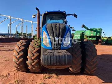 TRATOR NEW HOLLAND T8.385 ANO 2013