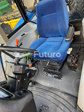 TRATOR NEW HOLLAND TL 75E ANO 2012