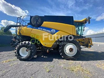 COLHEITADEIRA NEW HOLLAND CR 8090 ANO 2015