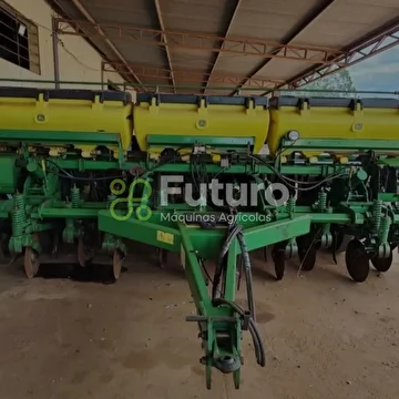 PLANTADEIRA JOHN DEERE 1113 ANO 2013