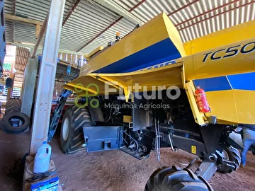 COLHEITADEIRA NEW HOLLAND TC 5070 ANO 2018