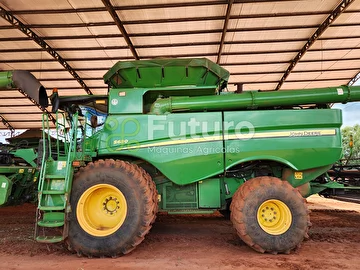 COLHEITADEIRA JOHN DEERE S680 ANO 2015