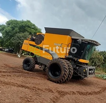 COLHEITADEIRA VALTRA BC 6500 ANO 2014