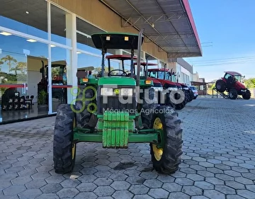 TRATOR JOHN DEERE 5403 ANO 2007