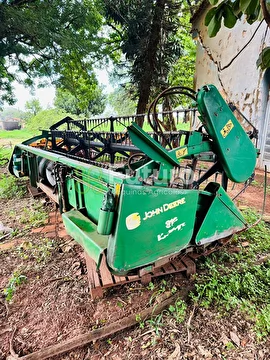 COLHEITADEIRA JOHN DEERE 1450 ANO 2004