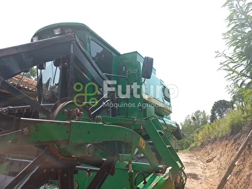 COLHEITADEIRA JOHN DEERE 1165 ANO 2002