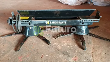 PLATAFORMAS JOHN DEERE 205 S/ ANO