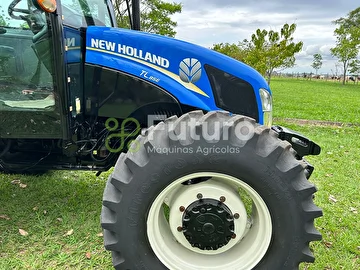 TRATOR NEW HOLLAND TL 85E ANO 2015