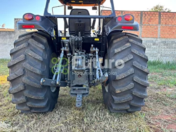 TRATOR VALTRA BM 125 ANO 2014