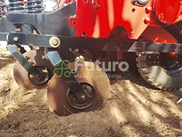 PLANTADEIRA JUMIL 3070PD ANO 2021