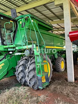 COLHEITADEIRA JOHN DEERE STS 9470 ANO 2013