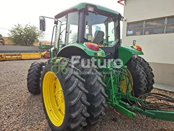 TRATOR JOHN DEERE 6415 ANO 2008