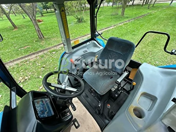 TRATOR NEW HOLLAND TL 85E ANO 2015